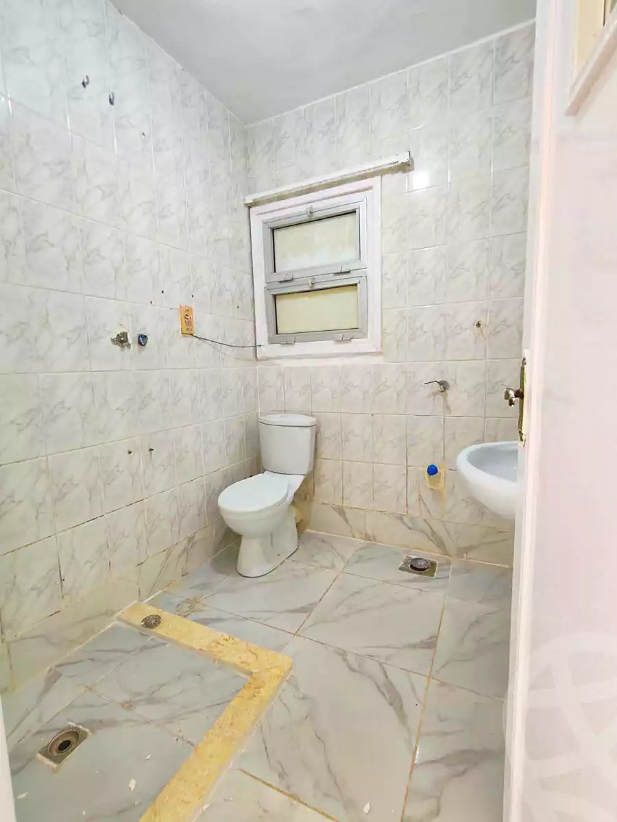 https://aqarmap.com.eg/ar/listing/7173176-for-sale-alexandria-al-agamy-shataa-el-nakheel