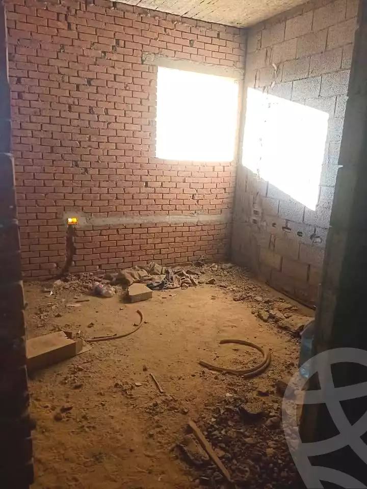https://aqarmap.com.eg/ar/listing/7173395-for-sale-alexandria-al-agamy-lbytsh-shahr-al-assal-st