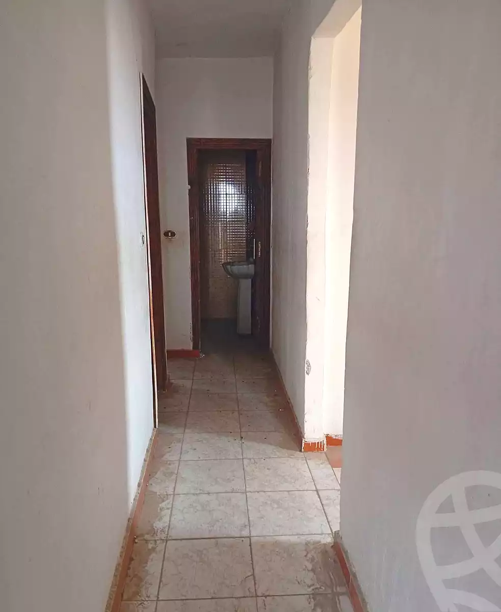 https://aqarmap.com.eg/en/listing/7173725-for-sale-alexandria-sydy-bshr-shr-mlk-hfny