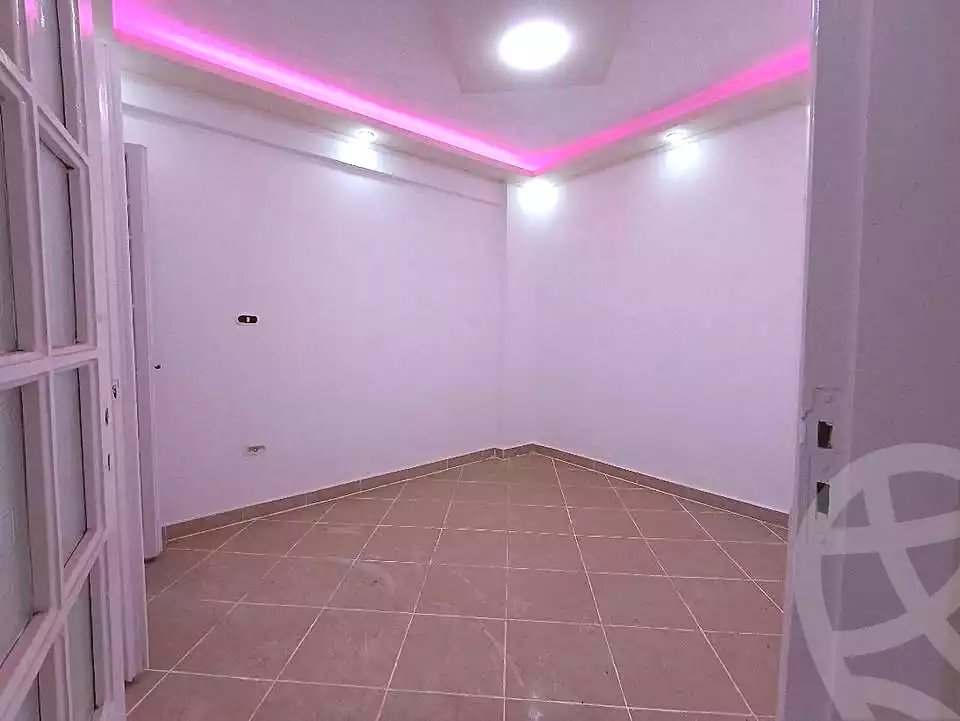 https://aqarmap.com.eg/ar/listing/7173764-for-sale-alexandria-al-agamy-shataa-el-nakheel