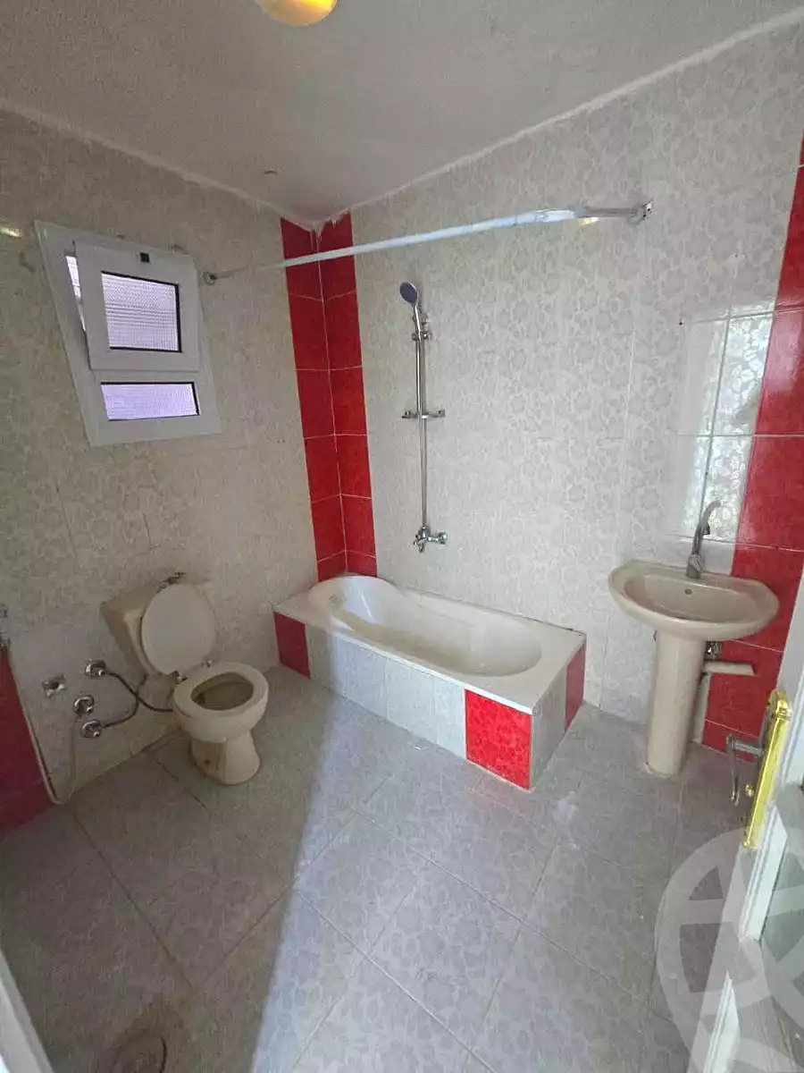 https://aqarmap.com.eg/ar/listing/7173891-for-sale-alexandria-al-agamy-lbytsh-el-hay-st