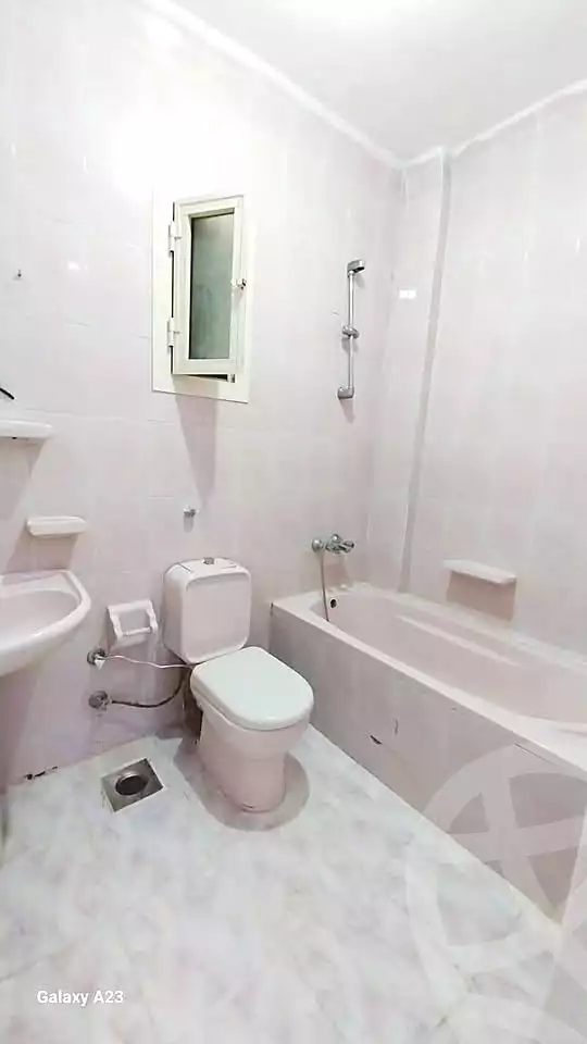 https://aqarmap.com.eg/en/listing/7174279-for-sale-alexandria-al-agamy-shataa-el-nakheel