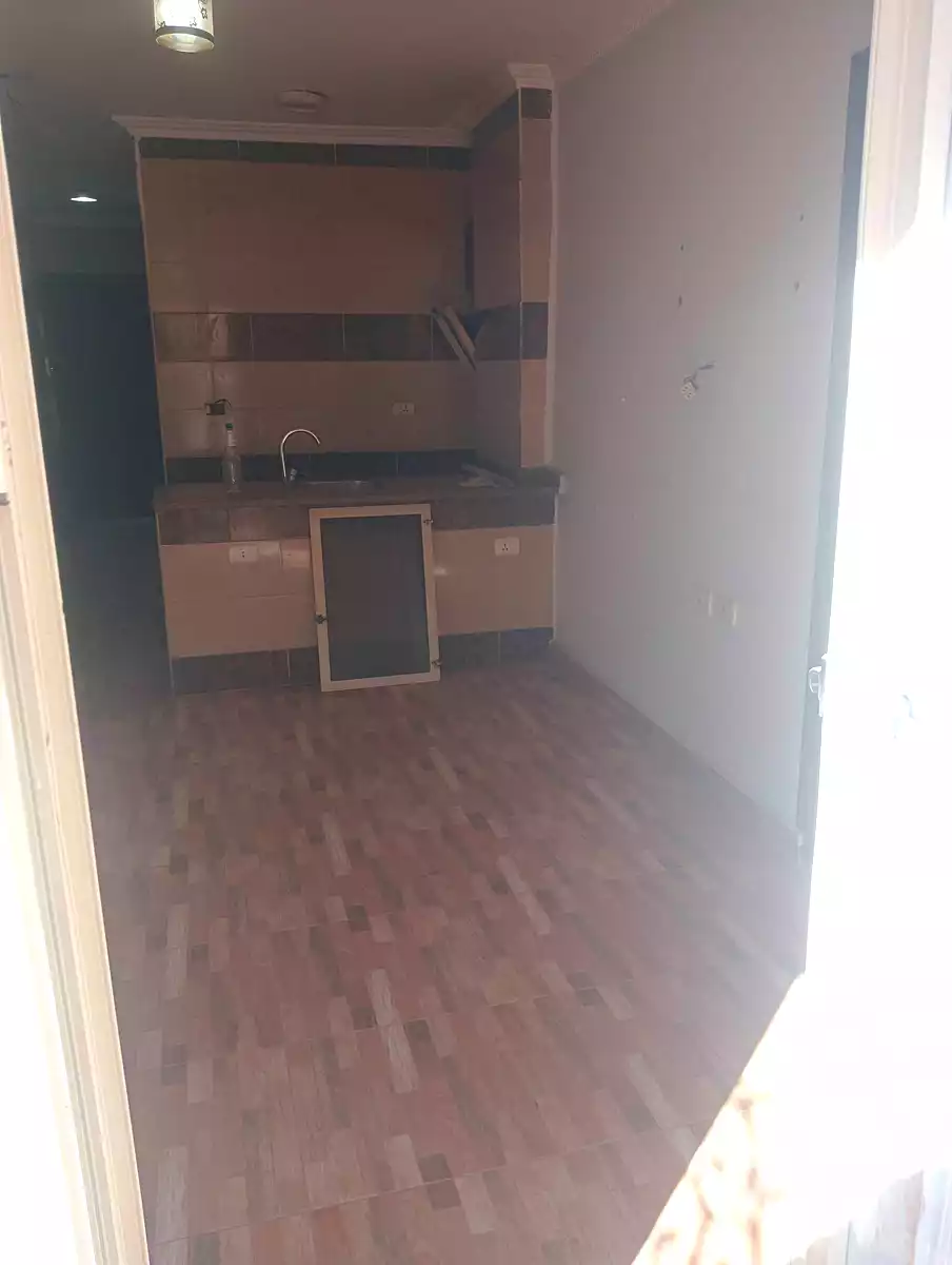 https://aqarmap.com.eg/en/listing/7174379-for-rent-alexandria-al-agamy-lbytsh-el-hanafeya-st