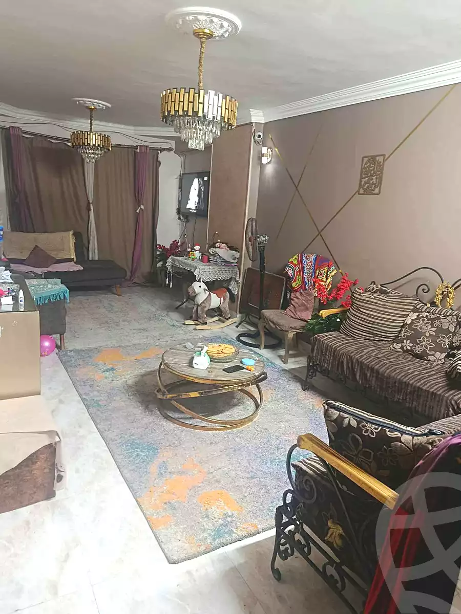 https://aqarmap.com.eg/ar/listing/7174442-for-sale-cairo-el-haram-shareaa-khatem-el-morsalen