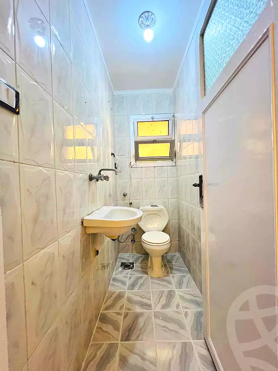 https://aqarmap.com.eg/ar/listing/7174446-for-sale-alexandria-al-agamy-shataa-el-nakheel