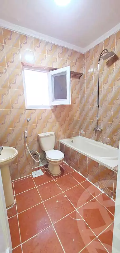 https://aqarmap.com.eg/en/listing/7174537-for-sale-alexandria-al-agamy-shataa-el-nakheel