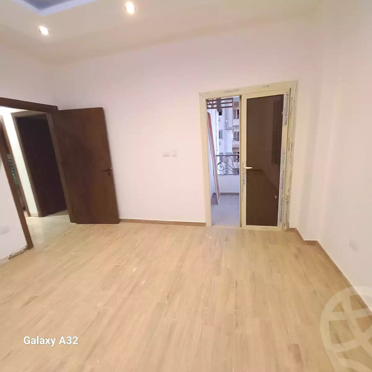 https://aqarmap.com.eg/en/listing/7174548-for-rent-cairo-new-cairo-compounds-la-maison-compound