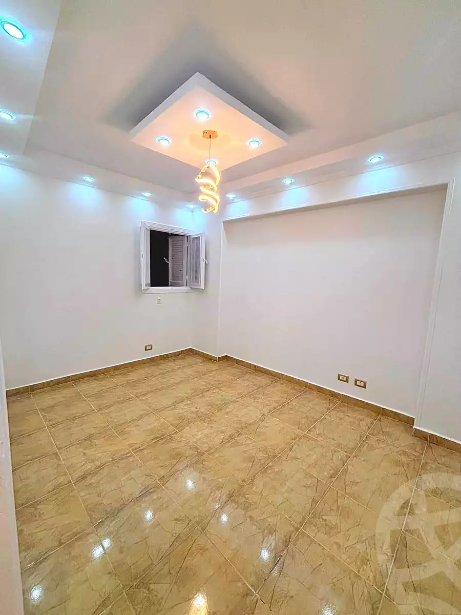 https://aqarmap.com.eg/ar/listing/7174593-for-sale-alexandria-sydy-bshr-sydy-bshr-bhry-shr-mhmwd-l-yswy