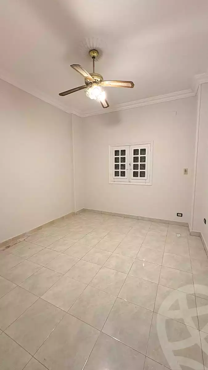 https://aqarmap.com.eg/ar/listing/7174672-for-sale-cairo-new-cairo-el-ahyaa-third-neighborhood-street-1