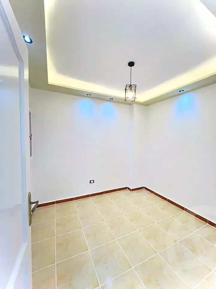 https://aqarmap.com.eg/ar/listing/7174759-for-sale-alexandria-al-agamy-shataa-el-nakheel