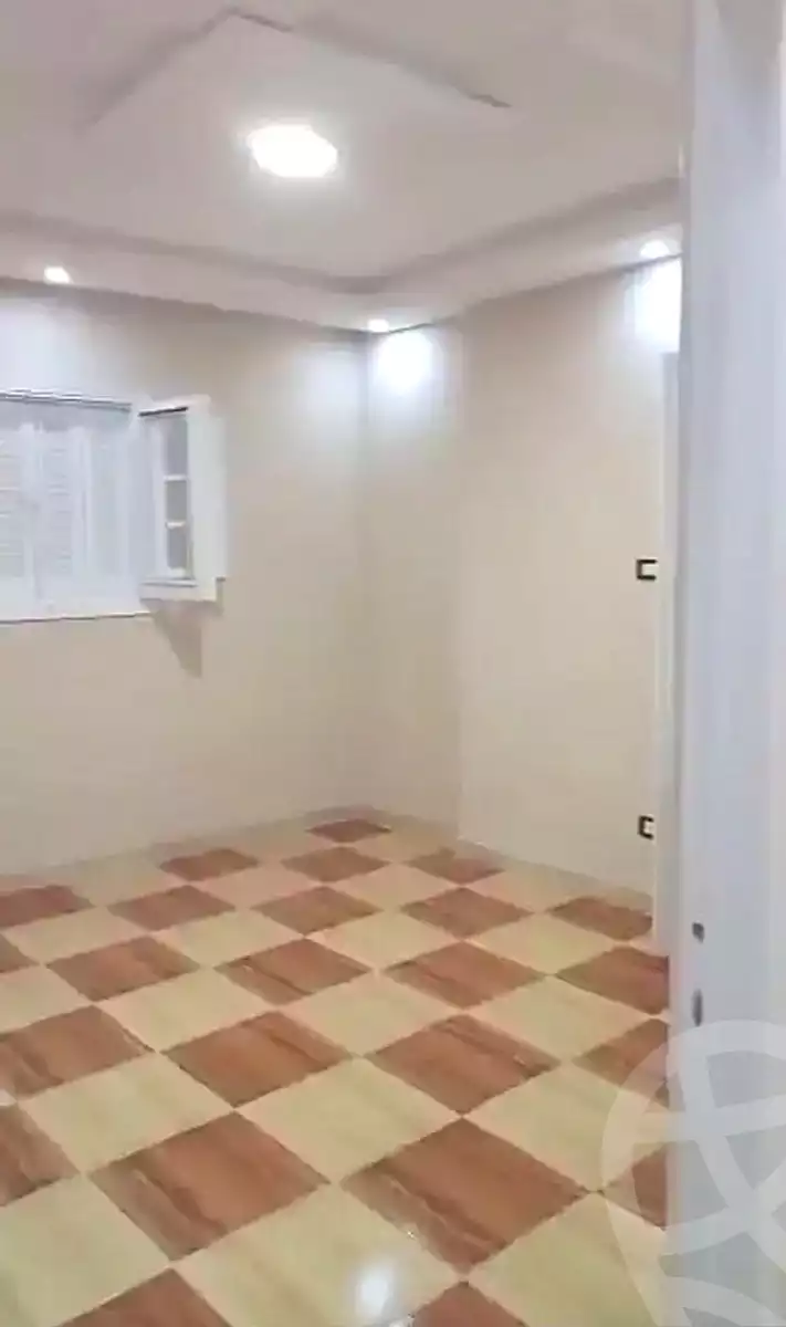 https://aqarmap.com.eg/en/listing/7174771-for-sale-alexandria-al-agamy-el-hanouvel-radwan-st