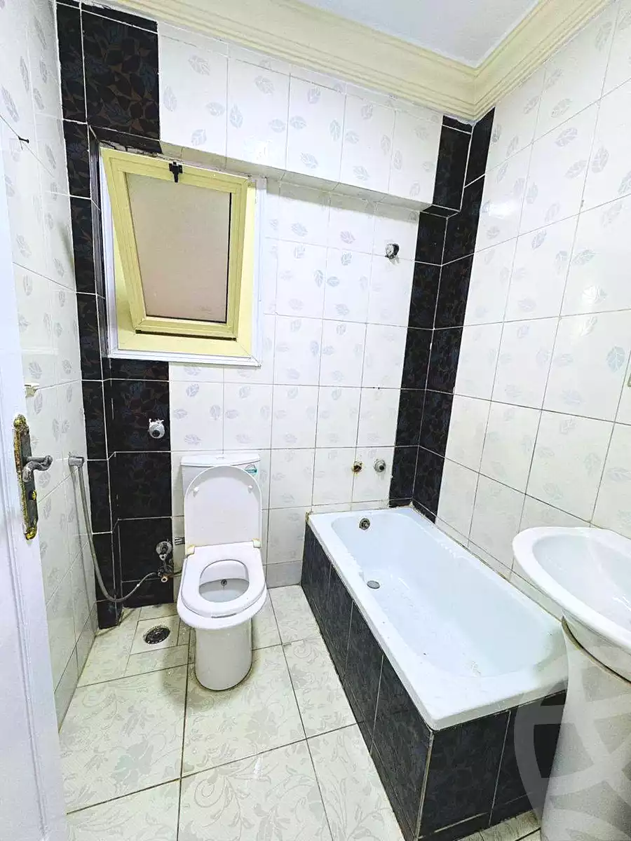 https://aqarmap.com.eg/ar/listing/7174869-for-sale-alexandria-al-agamy-shataa-el-nakheel-street-27