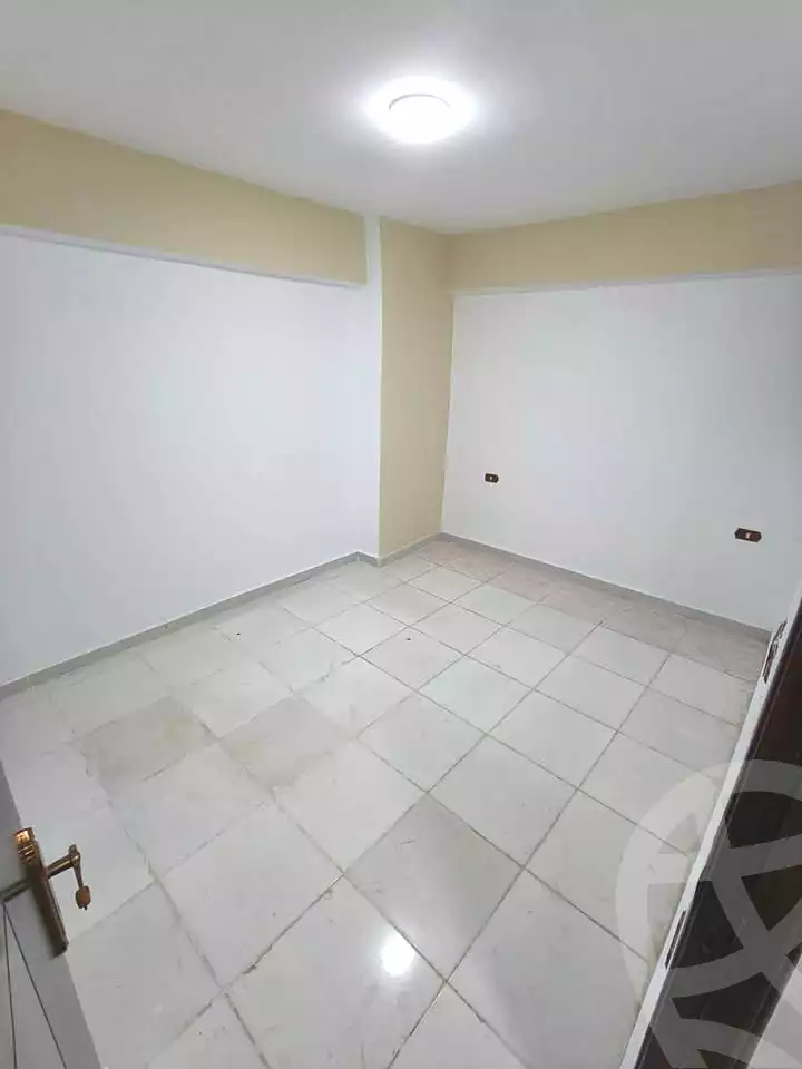 https://aqarmap.com.eg/ar/listing/7175128-for-sale-alexandria-lsywf-el-falki