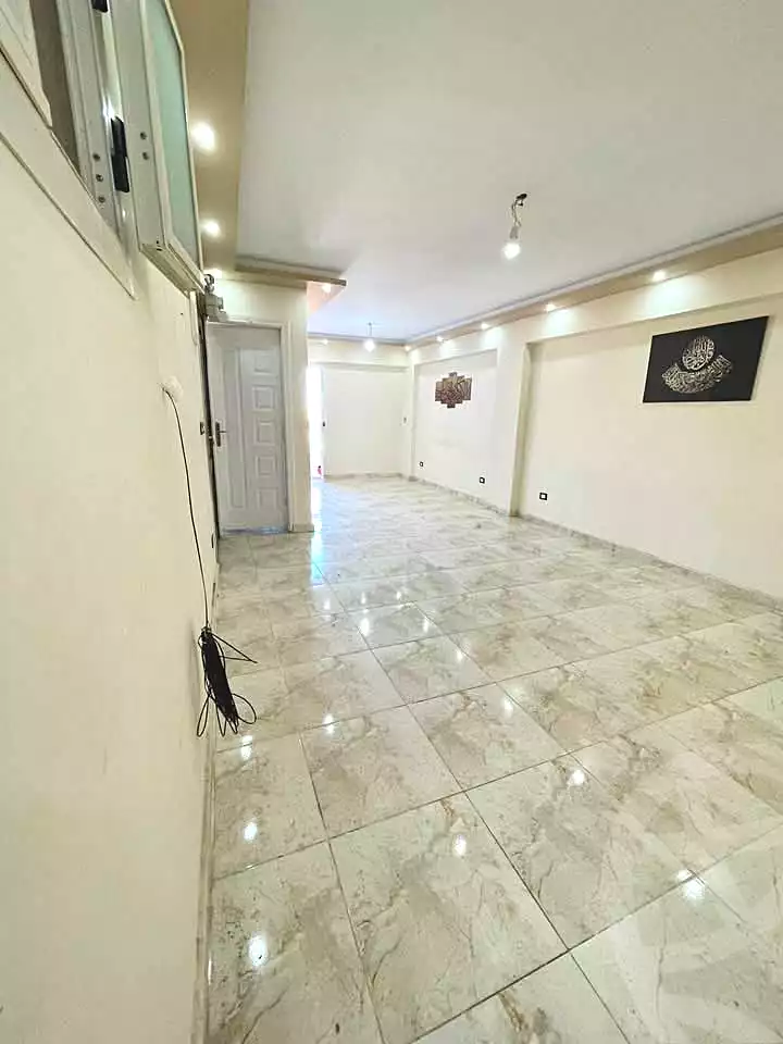 https://aqarmap.com.eg/ar/listing/7175190-for-sale-alexandria-lsywf-el-falki