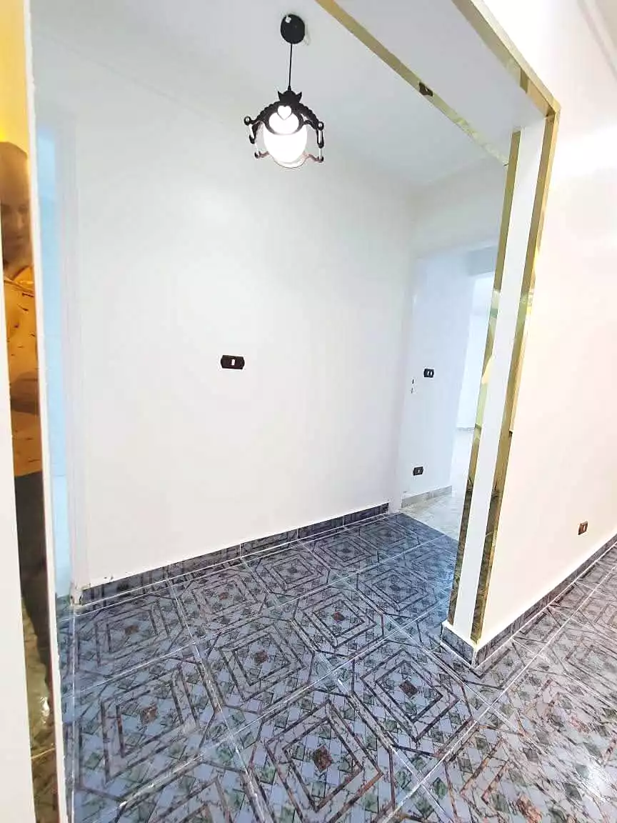 https://aqarmap.com.eg/ar/listing/7175240-for-sale-alexandria-al-agamy-shataa-el-nakheel