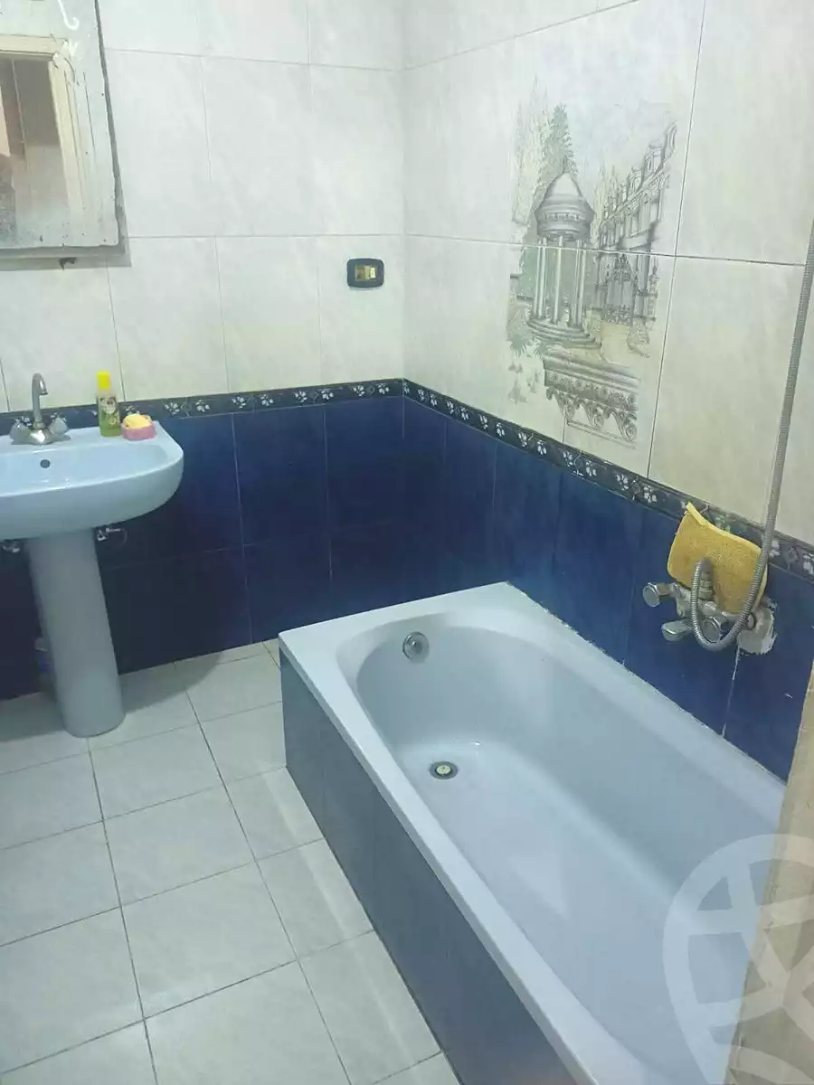 https://aqarmap.com.eg/ar/listing/7175387-for-sale-alexandria-sydy-bshr-sydy-bshr-bhry-shr-mhmd-njyb