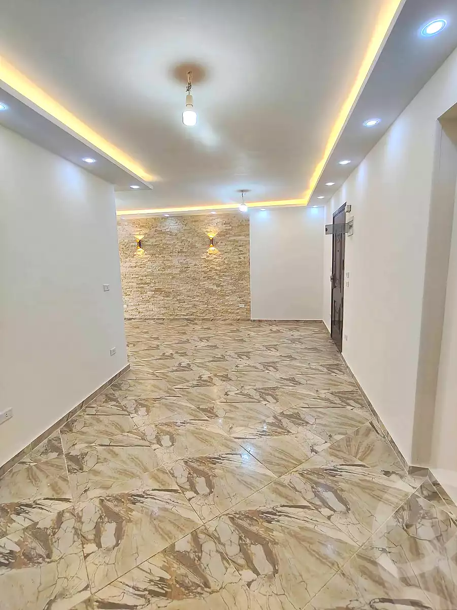https://aqarmap.com.eg/en/listing/7175500-for-sale-alexandria-sydy-bshr-sydy-bshr-bhry-street-17