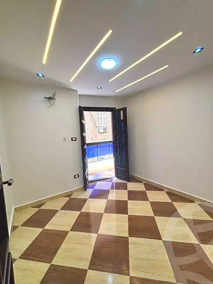 https://aqarmap.com.eg/ar/listing/7175542-for-sale-alexandria-el-asafra-l-sfr-bhry