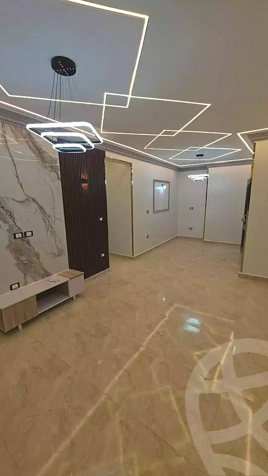 https://aqarmap.com.eg/ar/listing/7175687-for-sale-cairo-ain-shams-ahmed-esmat-st