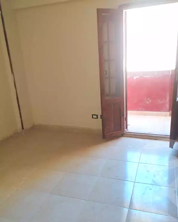 https://aqarmap.com.eg/ar/listing/7175704-for-sale-alexandria-al-agamy-el-hanouvel-el-madina-el-monawwara-st