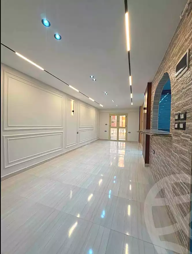 https://aqarmap.com.eg/ar/listing/7175764-for-sale-alexandria-al-agamy-lbytsh-el-saleheen-mosque-st
