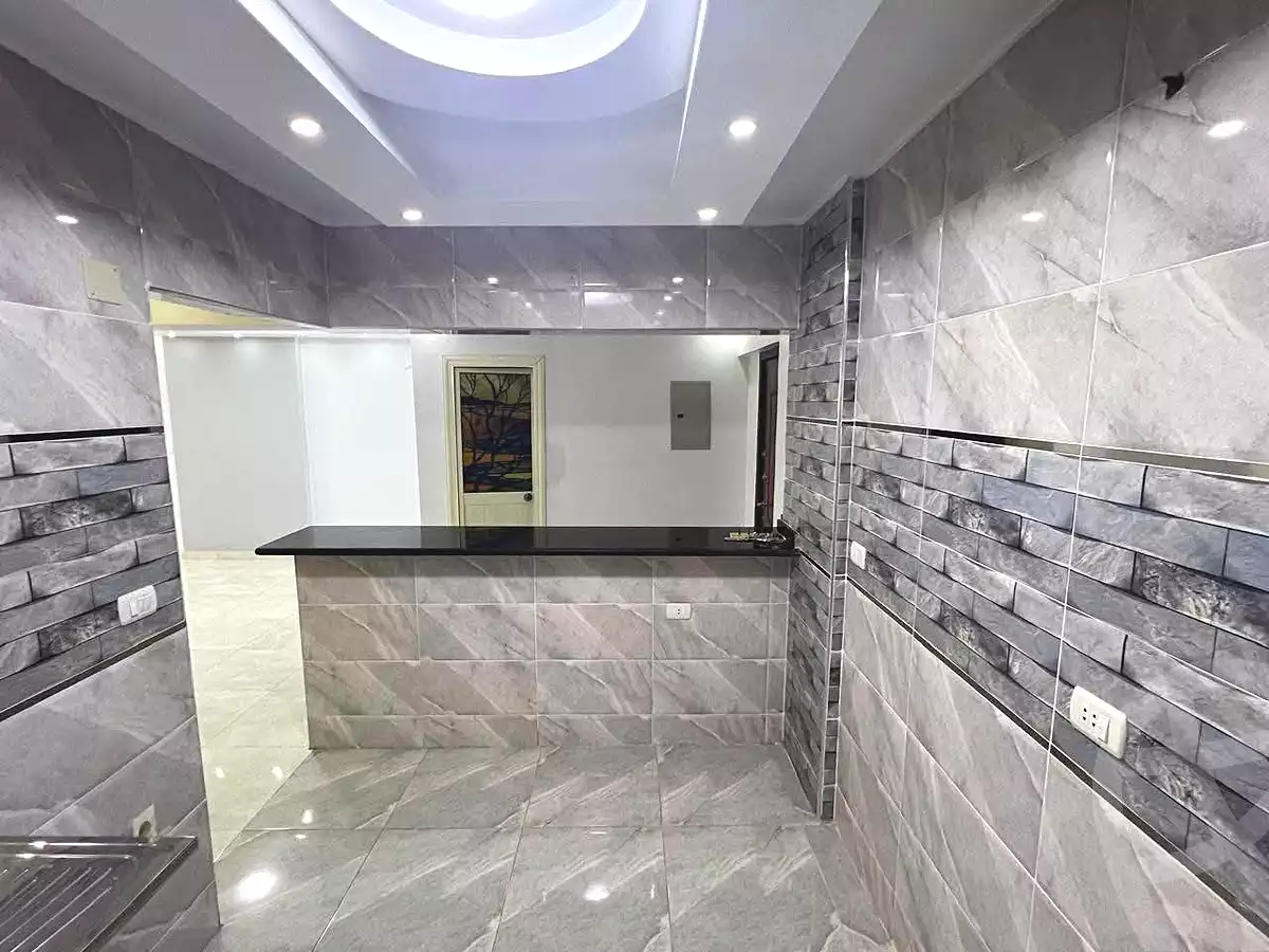 https://aqarmap.com.eg/ar/listing/7175838-for-rent-cairo-helwan-mostafa-fahmy-st