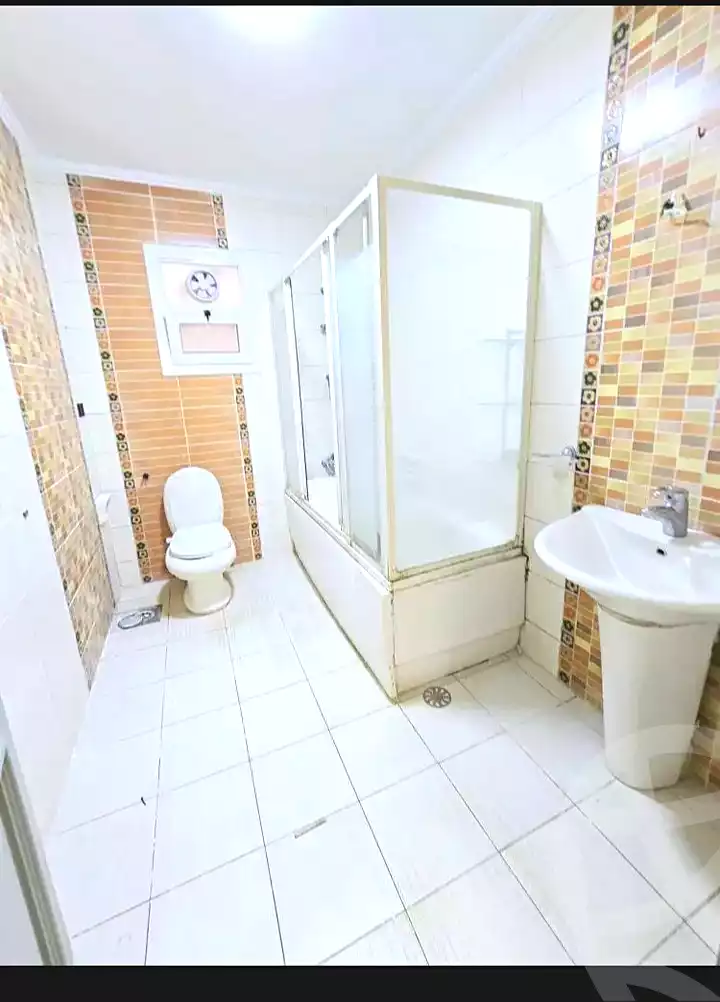 https://aqarmap.com.eg/ar/listing/7175828-for-sale-alexandria-al-agamy-shataa-el-nakheel