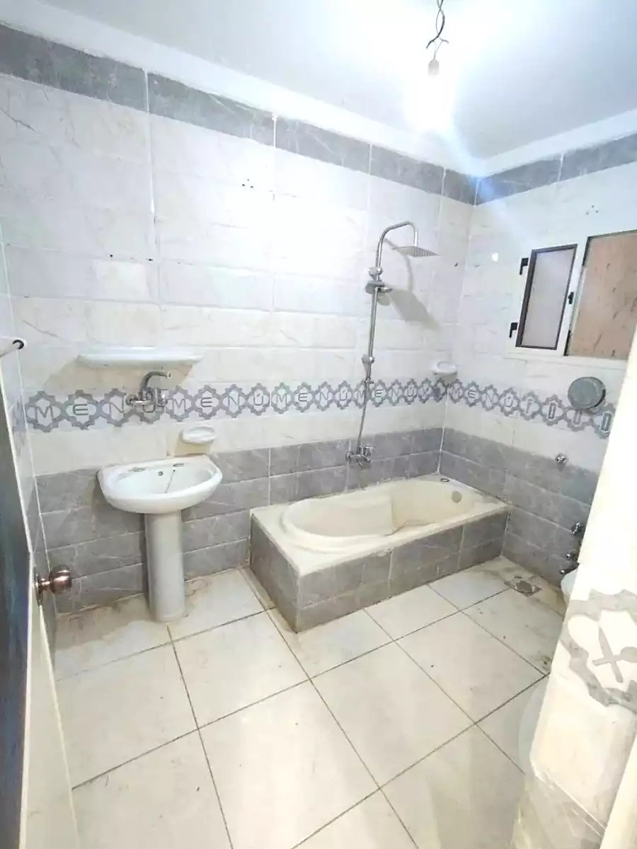 https://aqarmap.com.eg/en/listing/7175894-for-sale-alexandria-lsywf-el-falki-street-16-el-eslah