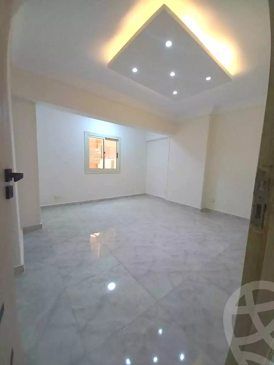https://aqarmap.com.eg/ar/listing/7175998-for-sale-alexandria-sydy-bshr-sydy-bshr-bhry-shr-mhmd-njyb