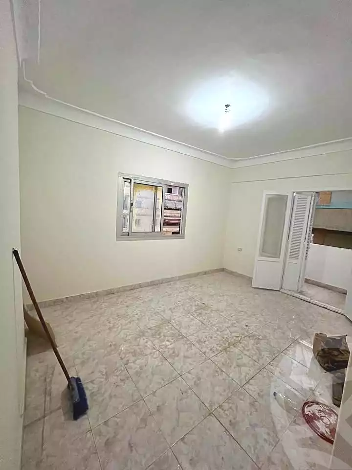 https://aqarmap.com.eg/ar/listing/7176134-for-sale-alexandria-al-agamy-bw-ywsf