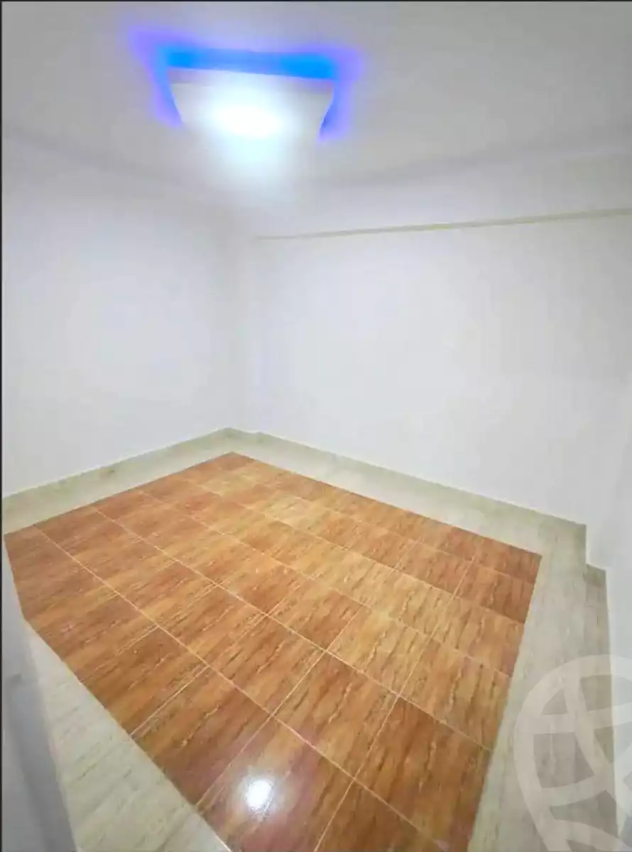 https://aqarmap.com.eg/ar/listing/7176205-for-sale-alexandria-al-agamy-el-hanouvel-gabir-hafez-st