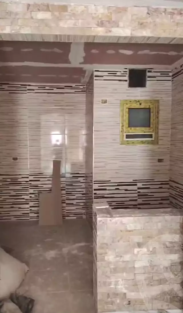 https://aqarmap.com.eg/ar/listing/7176264-for-sale-cairo-helwan-hadayek-helwan-el-eshrein-st