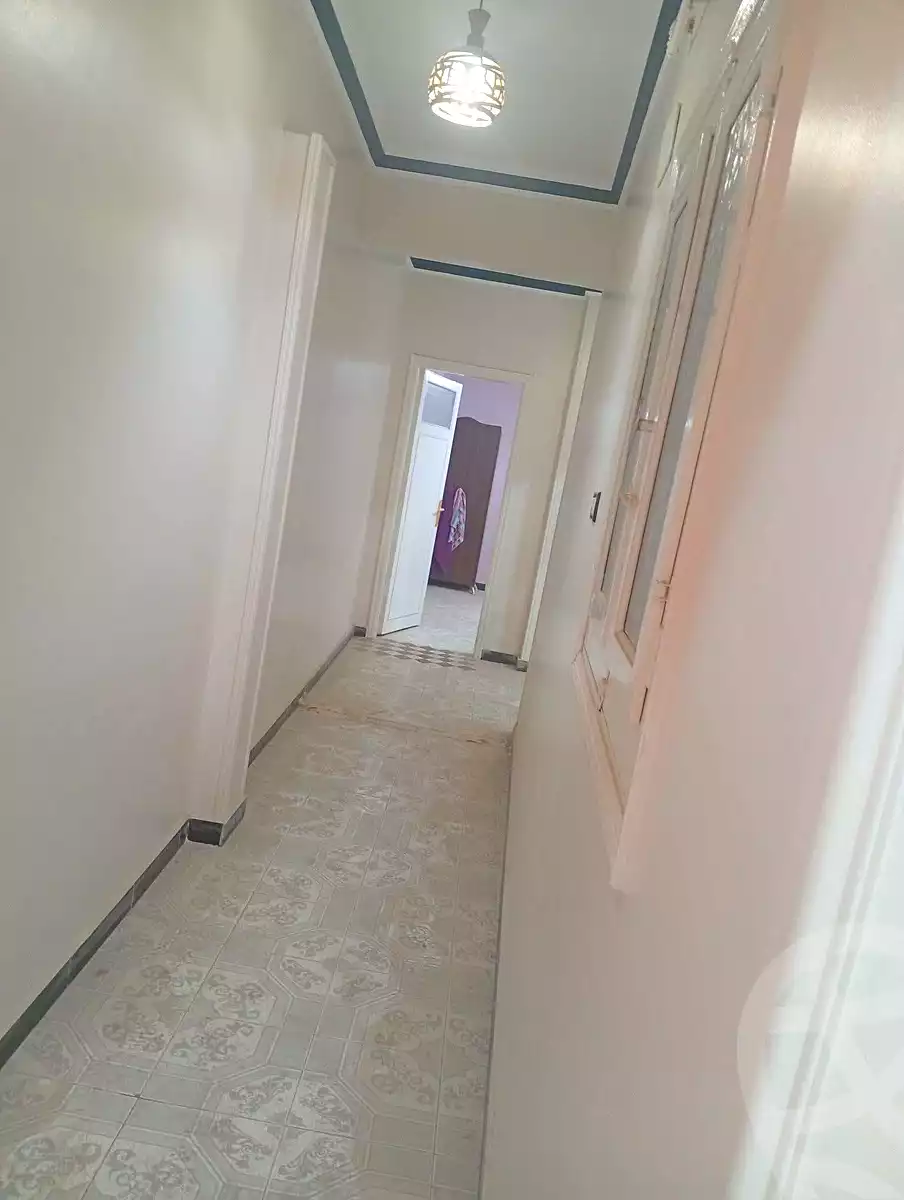 https://aqarmap.com.eg/ar/listing/7176284-for-sale-cairo-helwan-helwan-el-sharkeya-zaki-hawas-st