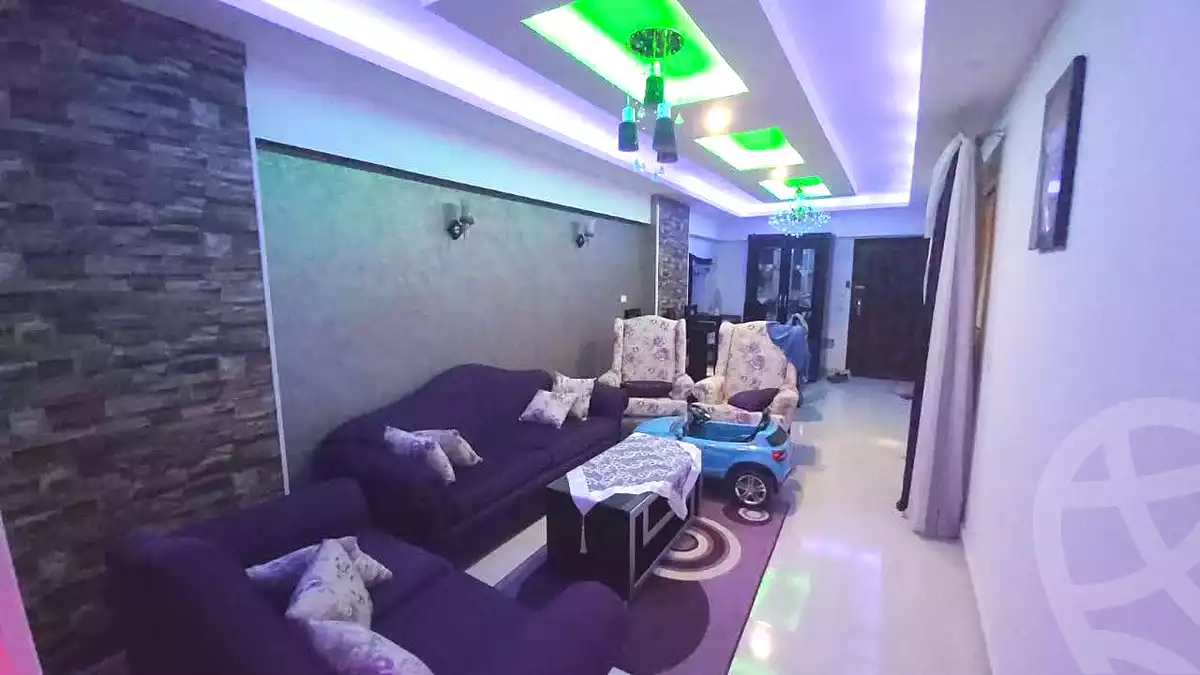 https://aqarmap.com.eg/ar/listing/7176352-for-rent-cairo-helwan-rostom-st