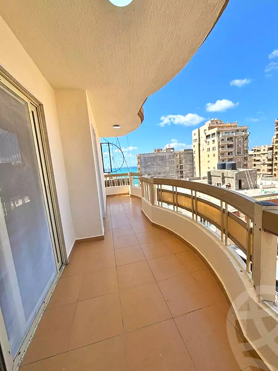 https://aqarmap.com.eg/ar/listing/7176412-for-sale-alexandria-miami-el-gaish-rd-st