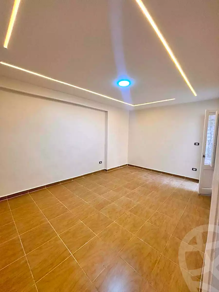 https://aqarmap.com.eg/en/listing/7176823-for-sale-alexandria-el-asafra-shr-45