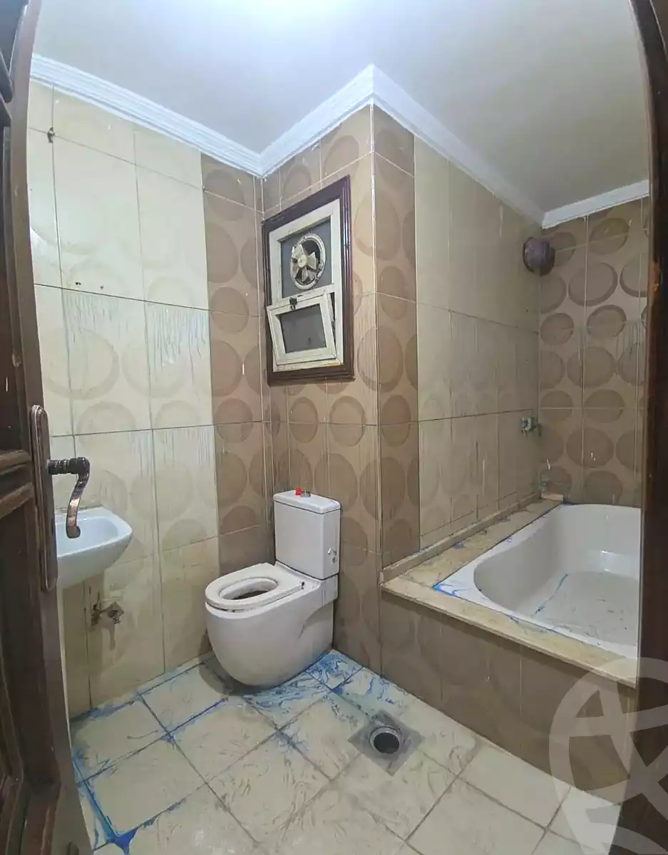 https://aqarmap.com.eg/en/listing/7176869-for-sale-alexandria-al-agamy-el-hanouvel-al-haded-we-al-soulb-st