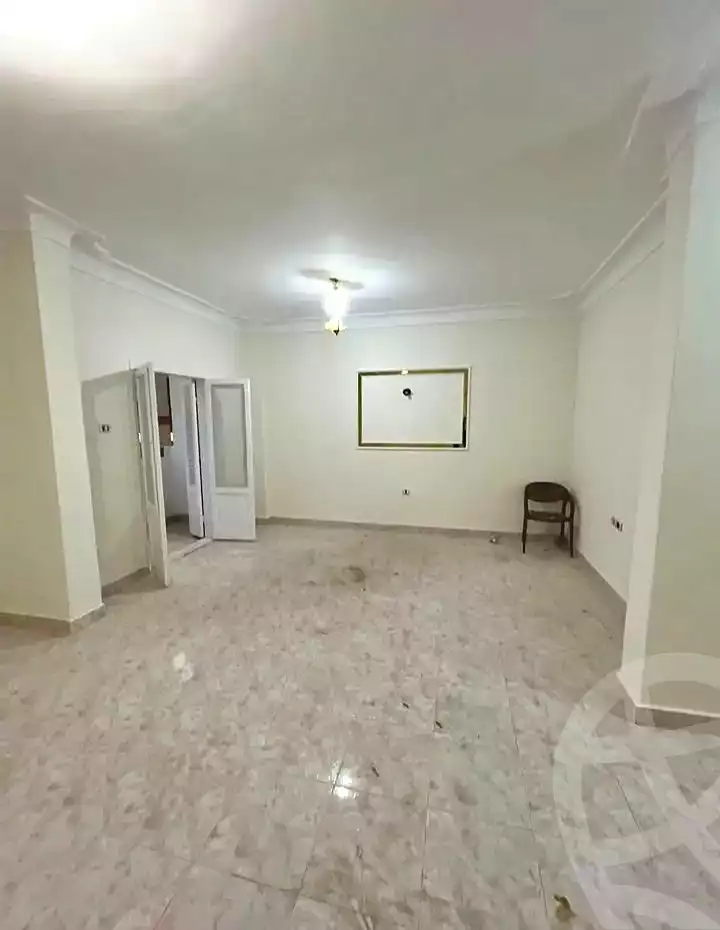 https://aqarmap.com.eg/ar/listing/7177296-for-sale-alexandria-al-agamy-bw-ywsf