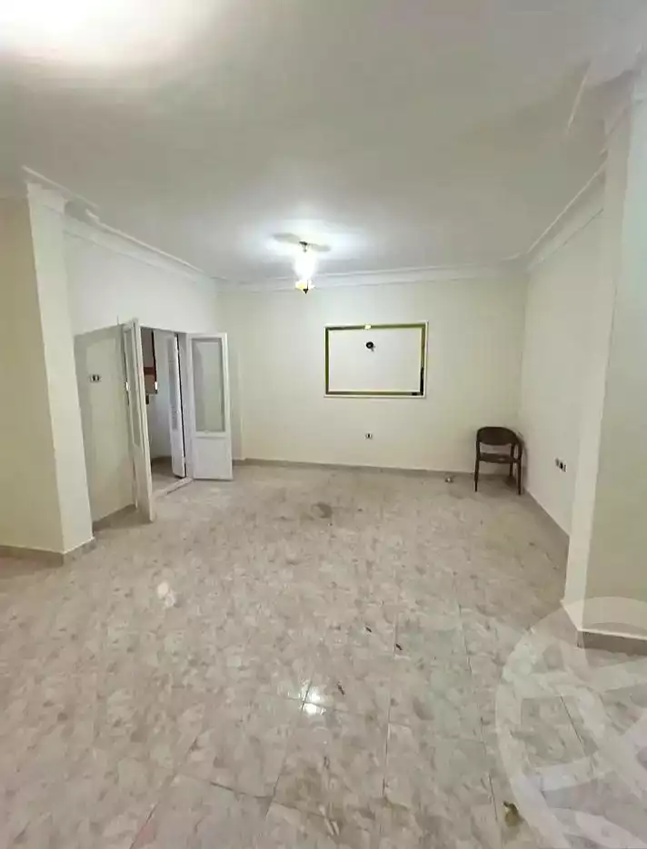 https://aqarmap.com.eg/ar/listing/7177296-for-sale-alexandria-al-agamy-bw-ywsf