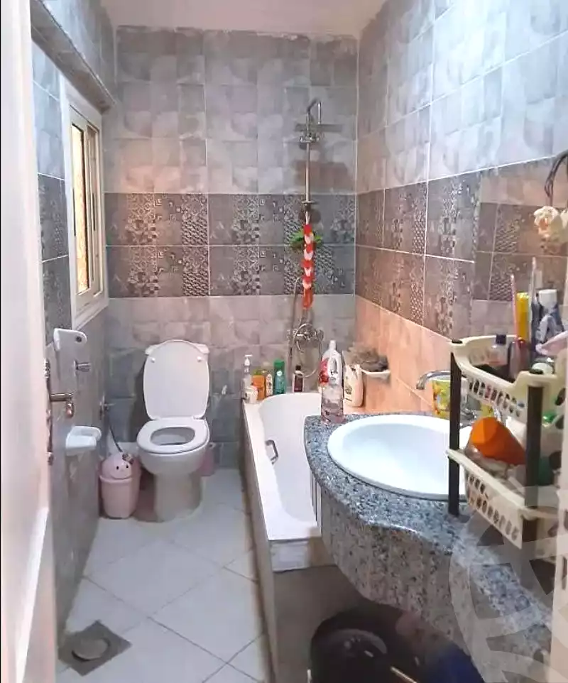 https://aqarmap.com.eg/ar/listing/7177554-for-sale-alexandria-el-montazah-compounds-in-el-montazah-cecilia-compound