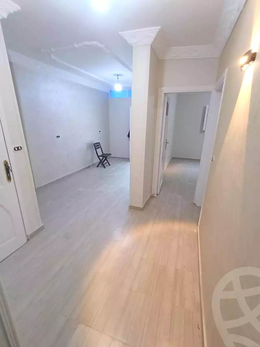 https://aqarmap.com.eg/en/listing/7177601-for-sale-alexandria-al-agamy-el-hanouvel-yathreb-st