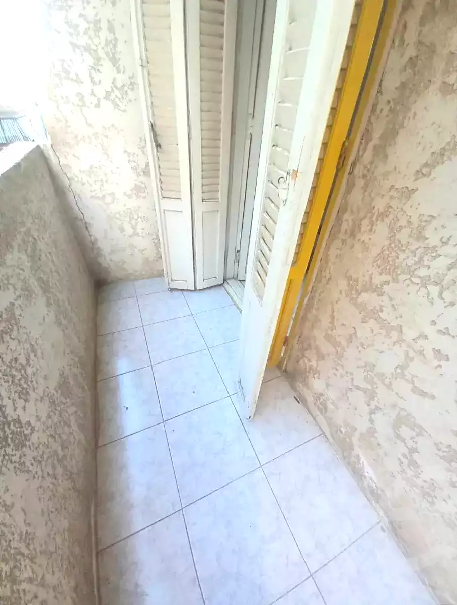 https://aqarmap.com.eg/ar/listing/7177641-for-sale-alexandria-sydy-bshr-sydy-bshr-bhry-khalil-hamada-st