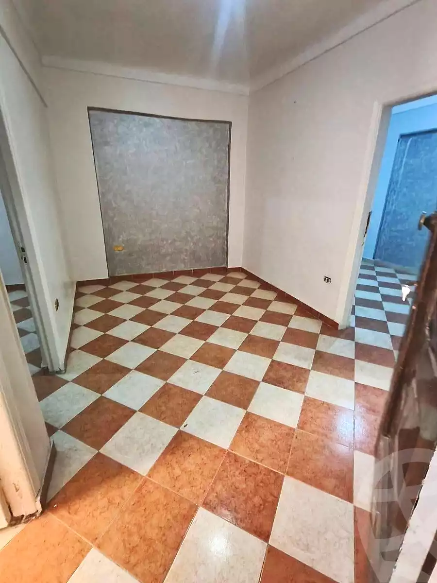 https://aqarmap.com.eg/ar/listing/7177646-for-sale-alexandria-lsywf-el-seyouf-qebly-street-14