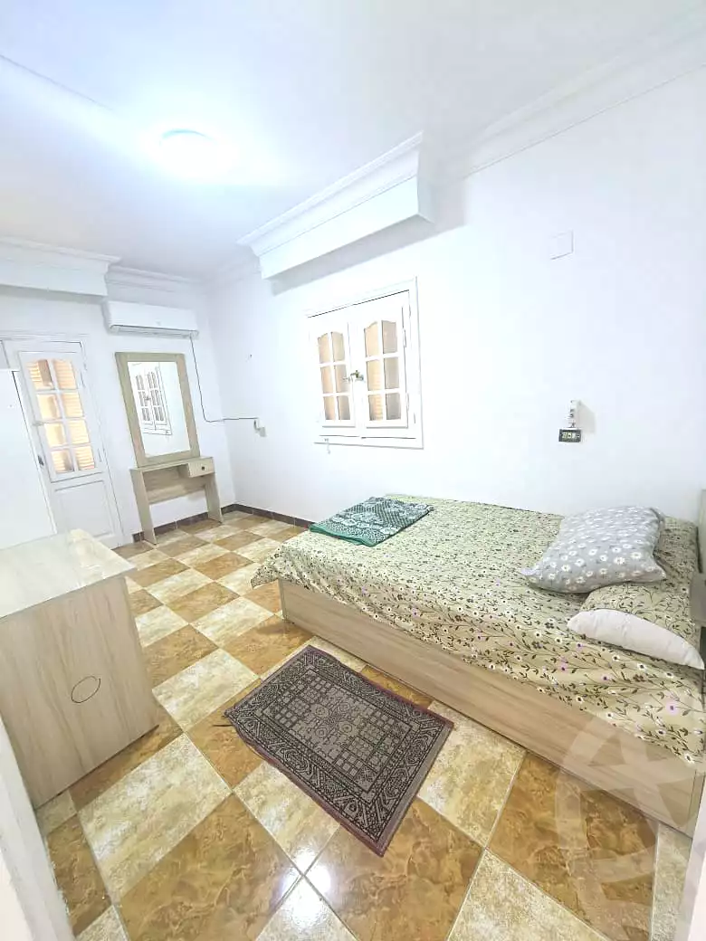 https://aqarmap.com.eg/ar/listing/7177675-for-rent-cairo-6th-of-october-el-ahyaa-neighborhood-1st-al-maahad