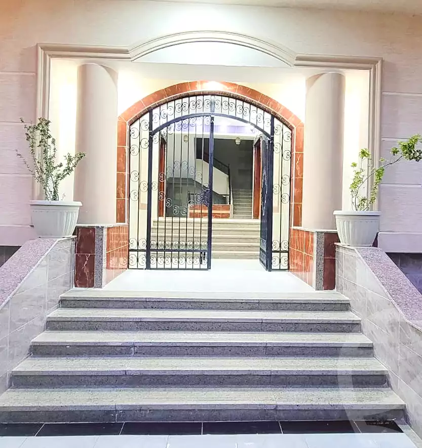 https://aqarmap.com.eg/ar/listing/7177756-for-rent-cairo-el-sheikh-zayed-city-el-hay-elsabeaa
