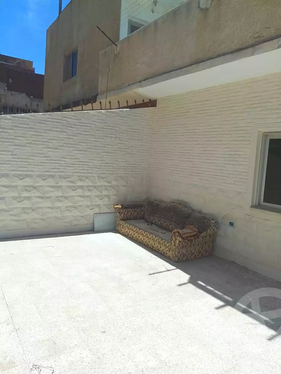 https://aqarmap.com.eg/en/listing/7177141-for-sale-alexandria-al-agamy-lbytsh-shahr-al-assal-st