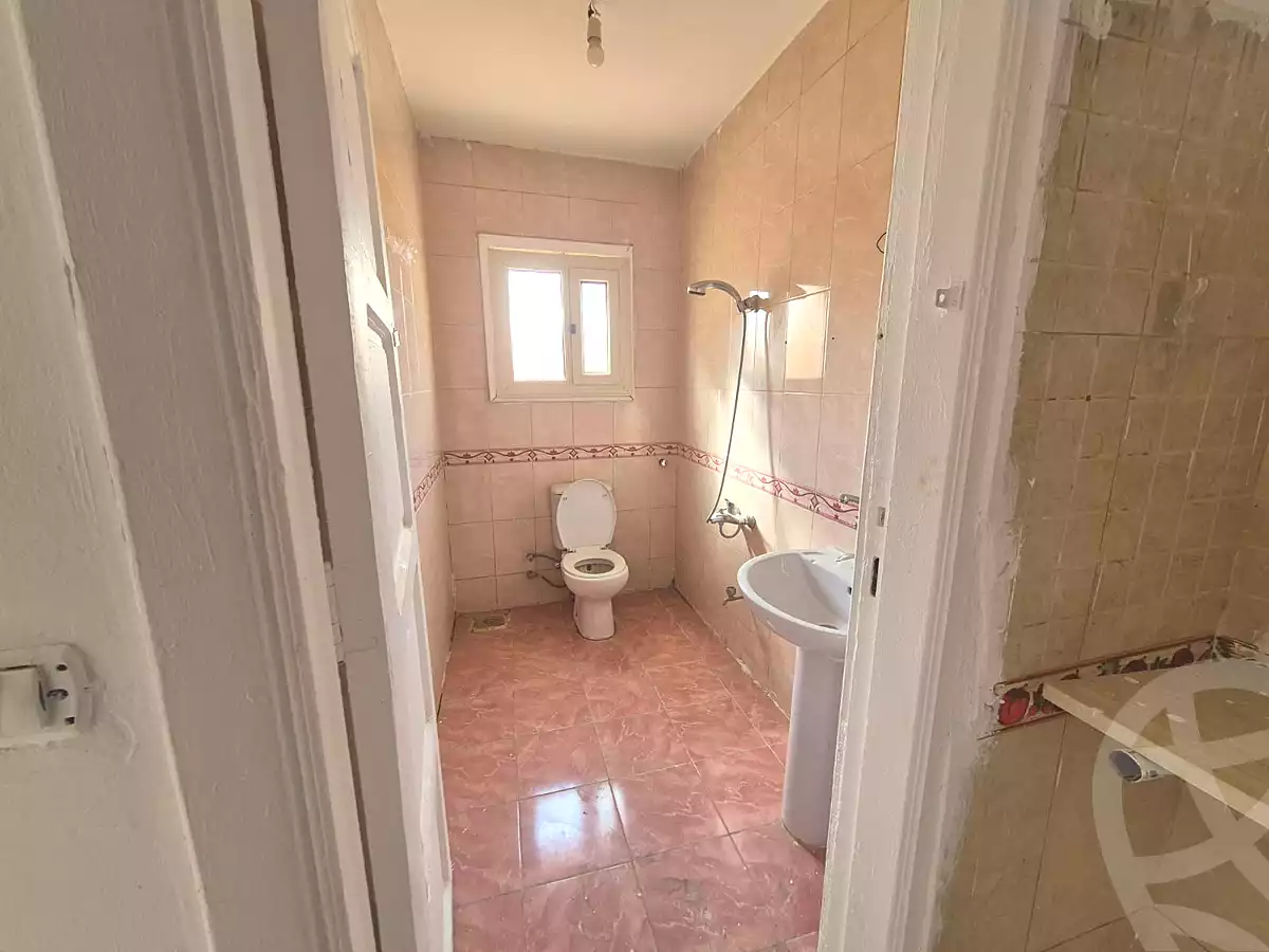 https://aqarmap.com.eg/en/listing/7177814-for-rent-cairo-new-cairo-jml-bd-lnsr