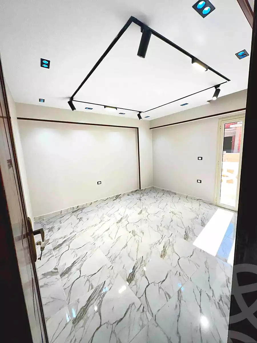 https://aqarmap.com.eg/ar/listing/7174587-for-sale-alexandria-al-agamy-lbytsh-shahr-al-assal-st