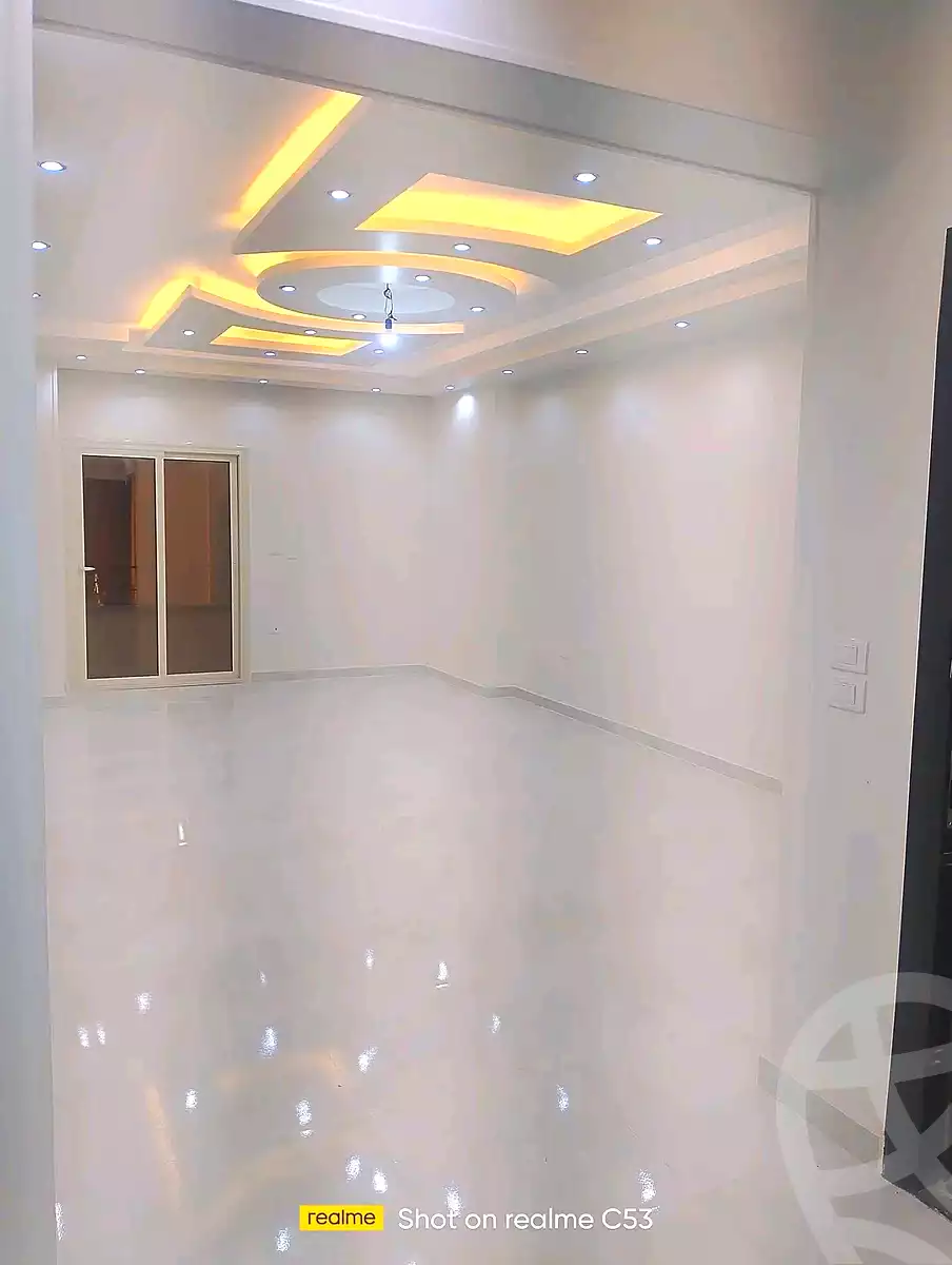 https://aqarmap.com.eg/ar/listing/7178136-for-sale-sharqia-zagazig-zagazig-city-tolba-awaida-st