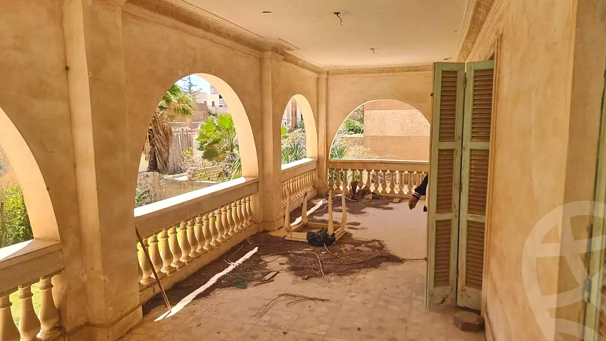 https://aqarmap.com.eg/en/listing/7165435-for-sale-alexandria-al-agamy-bw-ywsf-hosni-mubarak-st